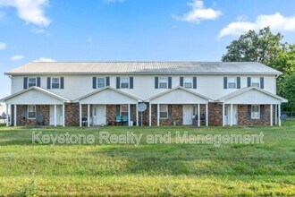 Building Photo - 0 286 Thompsonville Ln