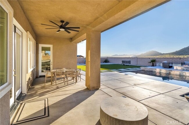 Building Photo - 17066 Takipi Rd