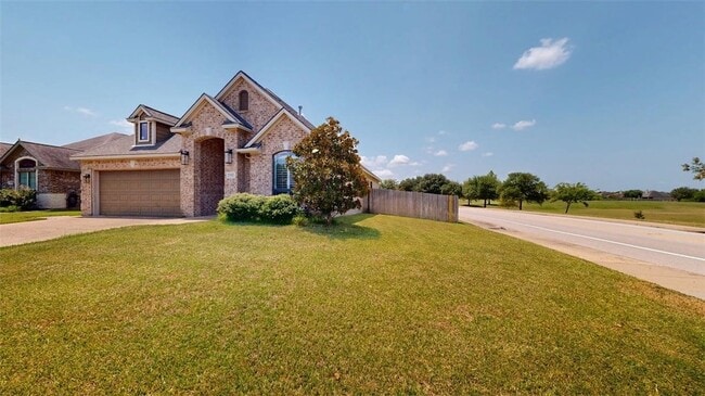 Building Photo - 3900 Latinne Ln