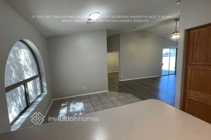 Building Photo - 16030 W Diamond St