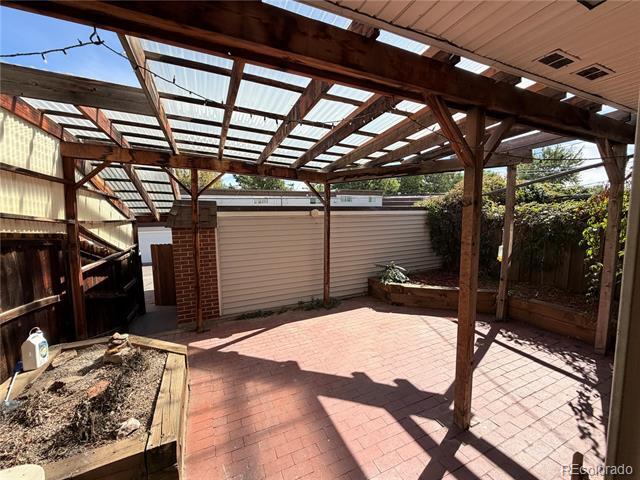 Building Photo - 529 S Xenon Ct