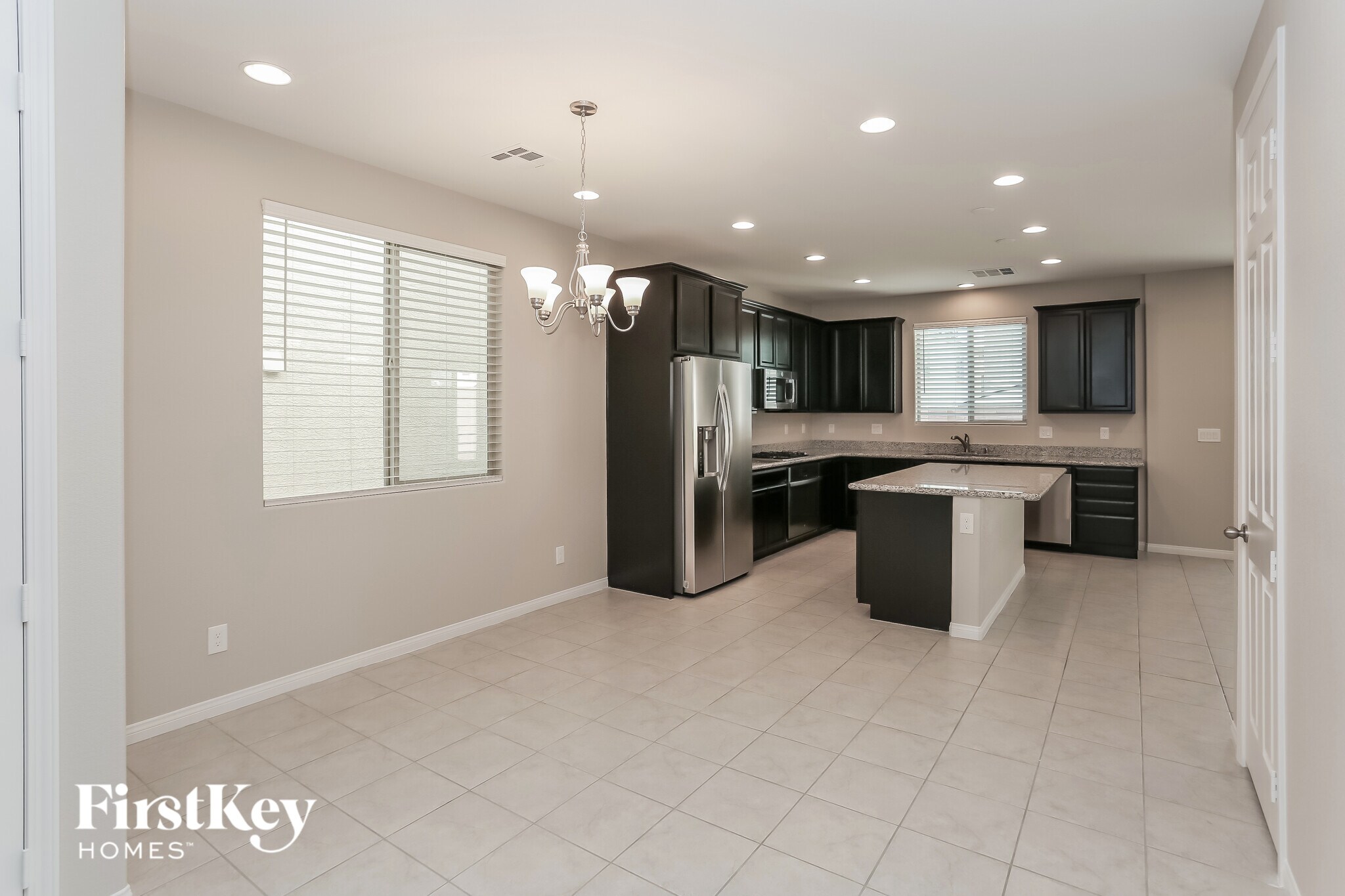 Building Photo - 359 Elks Peak Ave