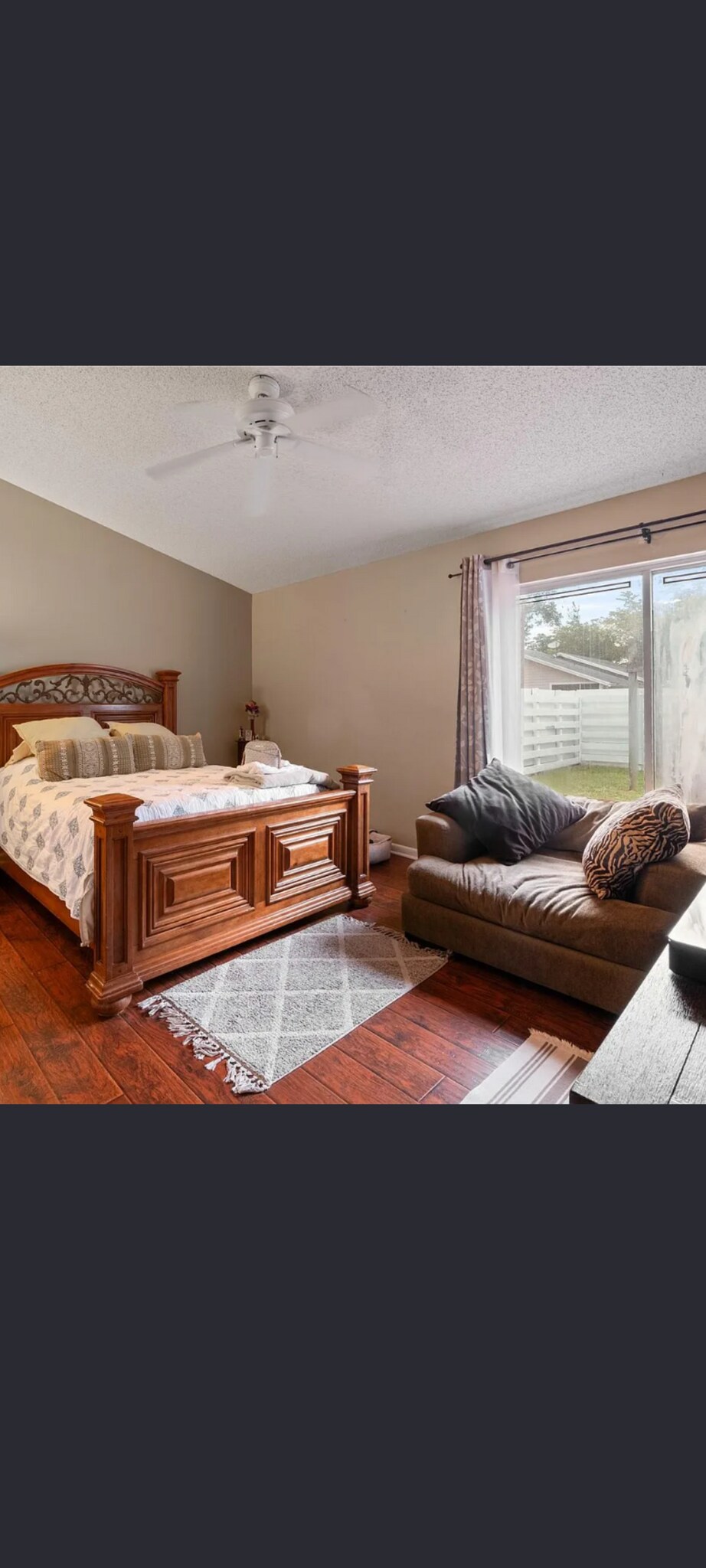 Building Photo - 14807 SW 140th Ct