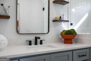 Building Photo - 2328 Mason Dr