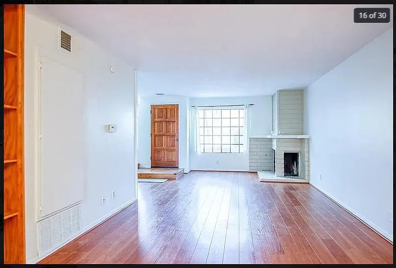 Building Photo - 4004 Crystal Dawn Ln