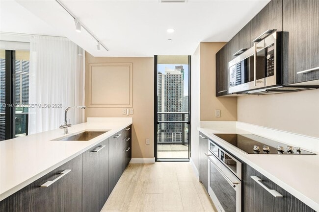 Building Photo - 45 SW 9th St