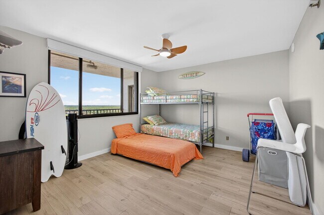 Building Photo - 3150 N Hwy A1A