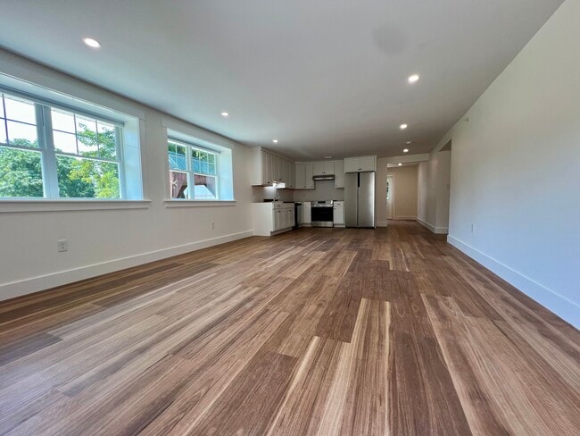 Building Photo - 61 Old Amherst Rd