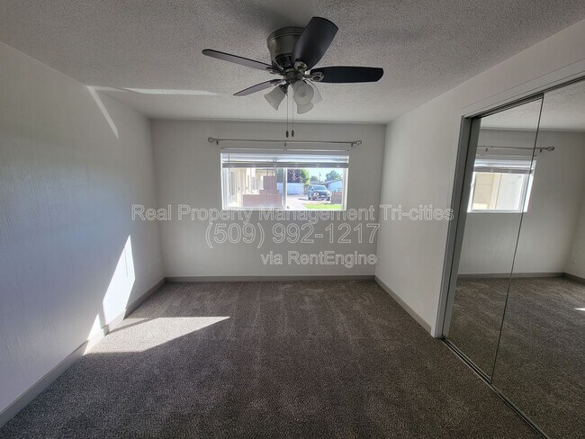 Building Photo - 1817 Cartmell St