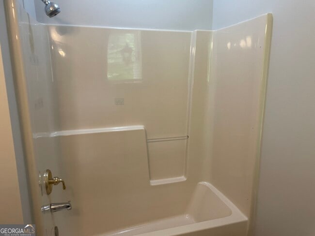 Building Photo - 612 Graystone Ct