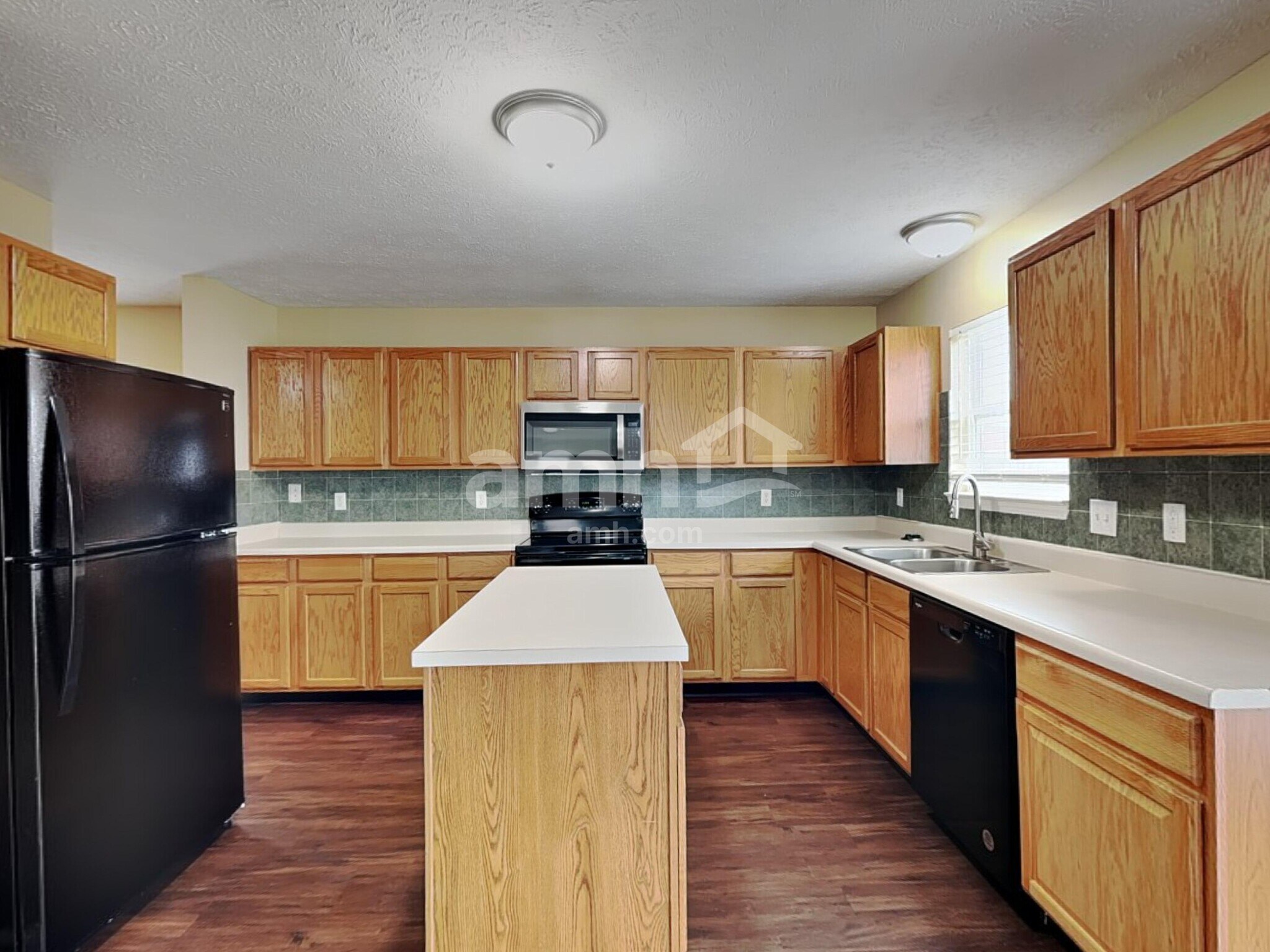 Building Photo - 2493 Monarchy Ln