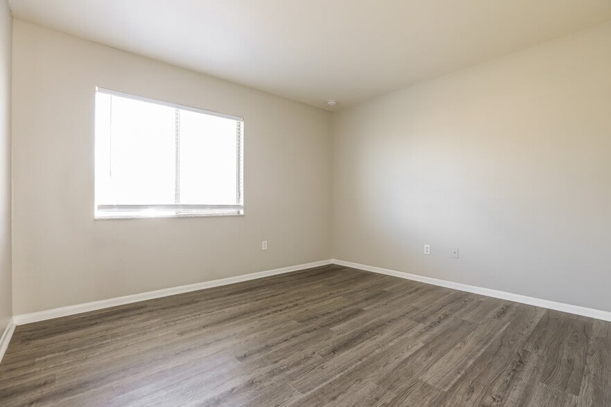 Building Photo - 7143 Gama Ct