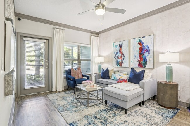 Building Photo - Cortland World Gateway