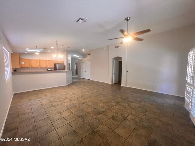 Building Photo - 2875 W Simplicity Dr