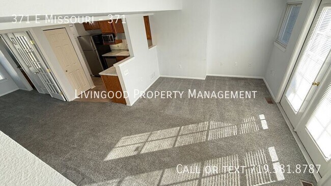 Building Photo - 371 E Missouri-371