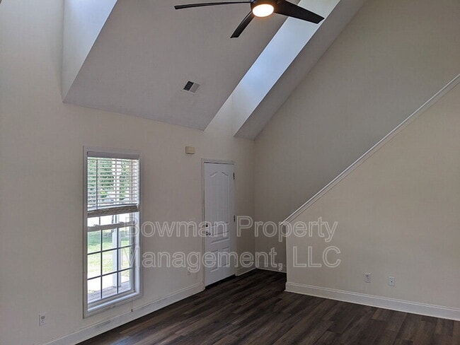 Building Photo - 1151 Stone Shoals Terrace