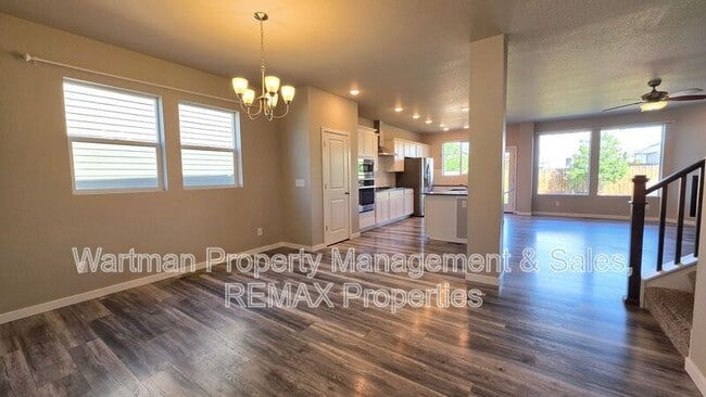 Building Photo - 9638 Vistas Park Dr