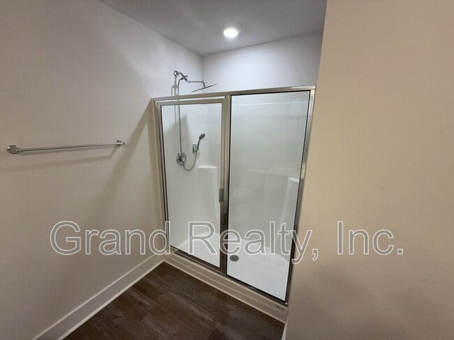 Building Photo - 4871 Snipe Rd