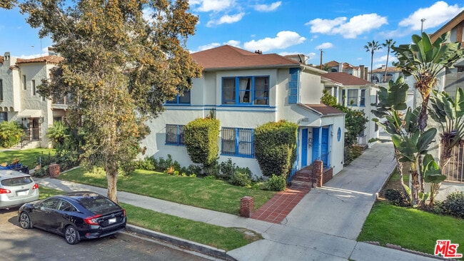 Primary Photo - 622 Cloverdale Ave