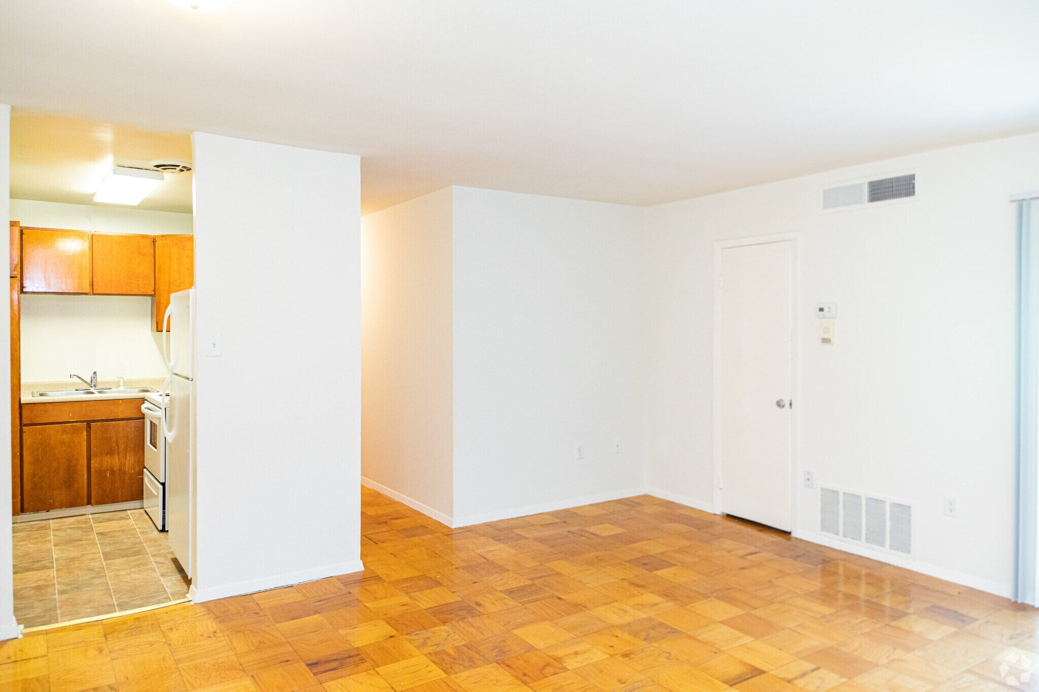 Rock Creek 2830 Broad Rock Blvd Richmond VA 23224 Apartment Finder