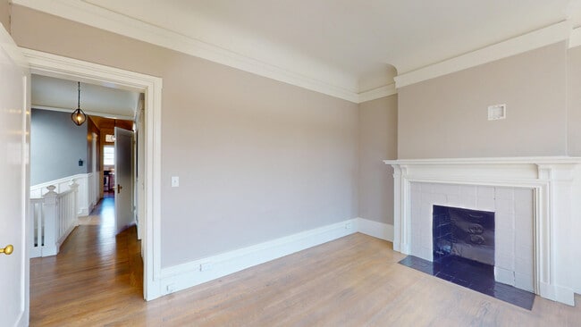 Building Photo - 186 Gough St