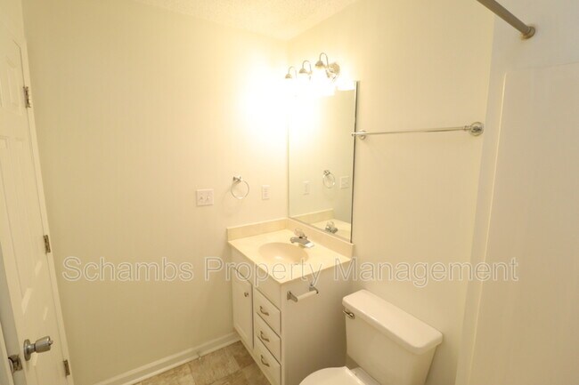 Building Photo - 510 Springfork Dr