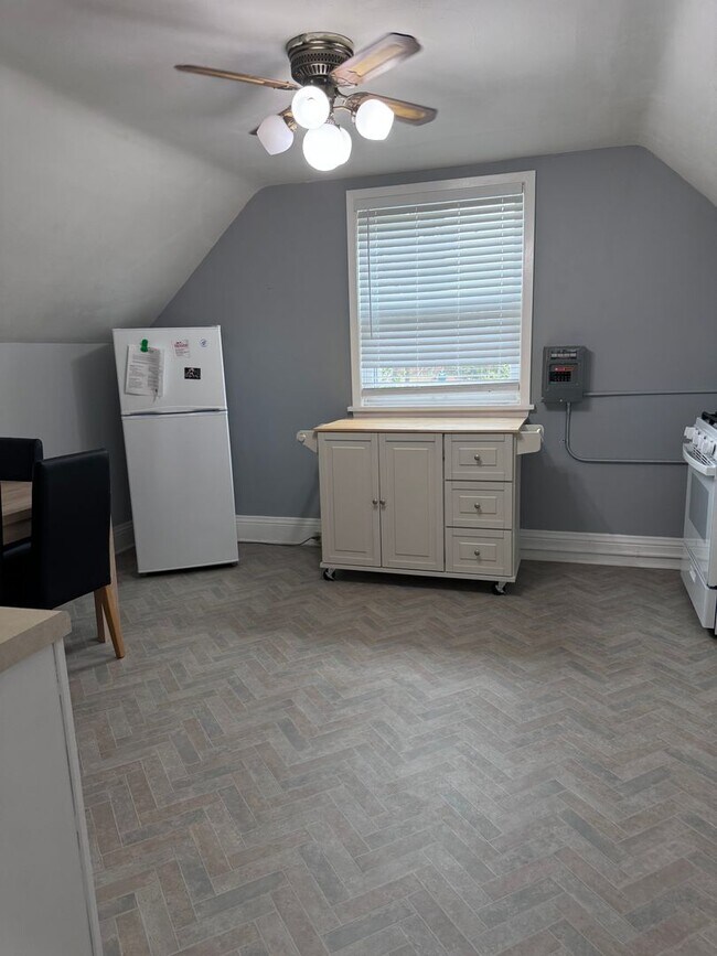 Building Photo - 1826 Minnesota Ave