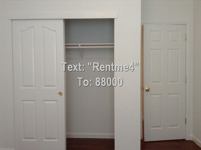 Building Photo - 3 Bedroom, 2 Bathroom Home in Elk Grove