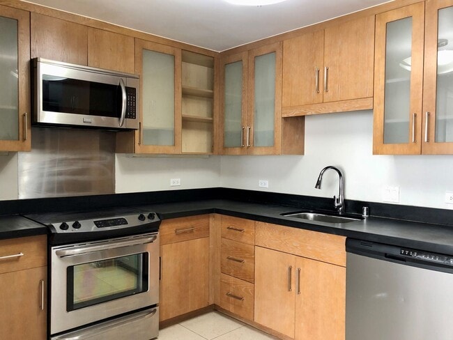 Building Photo - Pacifica Honolulu, Pet Friendly - 2BR/2BA ...