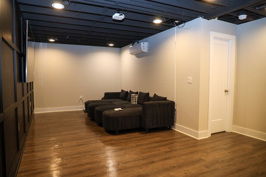 Basement Den - 1617 27th St N