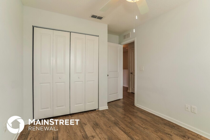 Building Photo - 516 Eiseman Wy