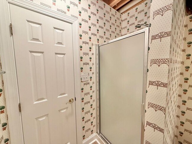 Building Photo - 3021 Hickory Tree Pl