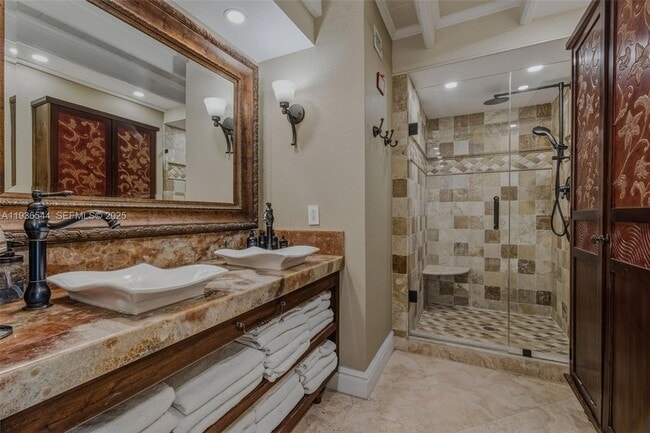 Building Photo - 16 North Dr