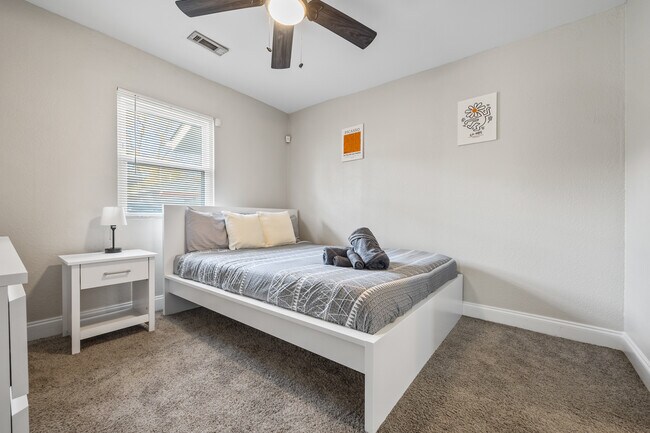 Building Photo - 76 Haygood Ave SE