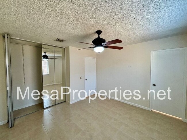 Building Photo - 12527 Reed Ave