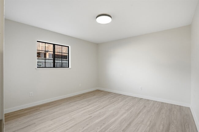 Building Photo - 3514 Brookhurst Ln