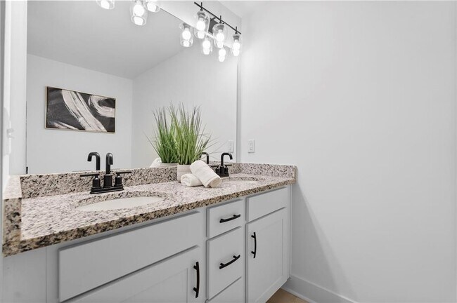 Building Photo - 5873 Greystone Dr