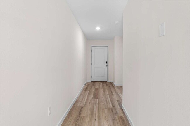 Building Photo - Be the first to rent this new 3BR 2BA home in SW Ocala!