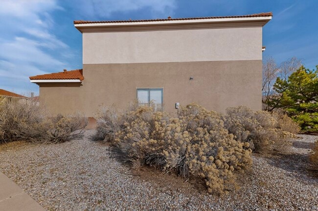 Building Photo - 4200 Ridgeway Ct