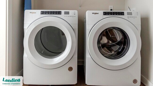 Building Photo - 9906 Runway Dr