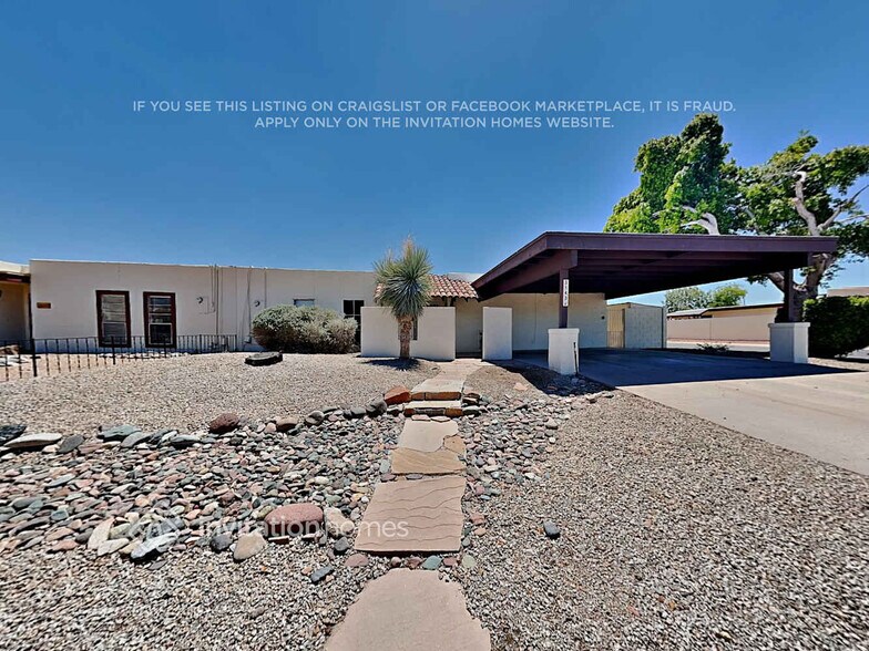 Primary Photo - 3143 W Sahuaro Dr