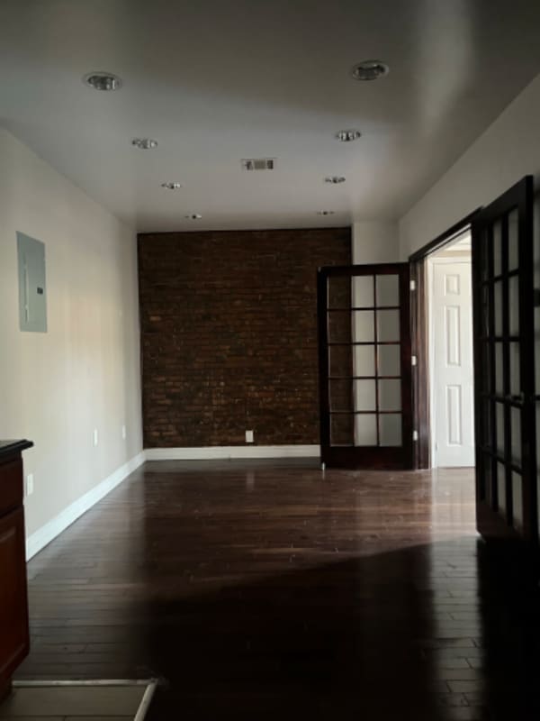 Building Photo - 800 MacDonough St
