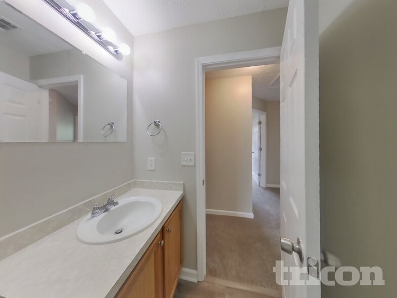 Building Photo - 272 Prescott Ct