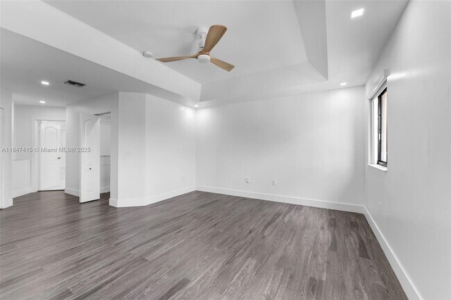 Building Photo - 12403 SW 140th St
