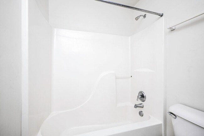 Building Photo - Gorgeous Luxury Townhome for rent