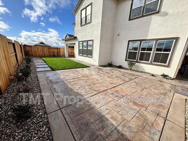 Building Photo - 10315 Marama Wy