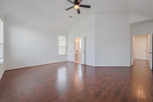 Building Photo - 15603 Mustang Island Dr