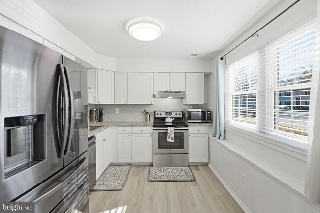 Building Photo - 1013 Copperfield Ct