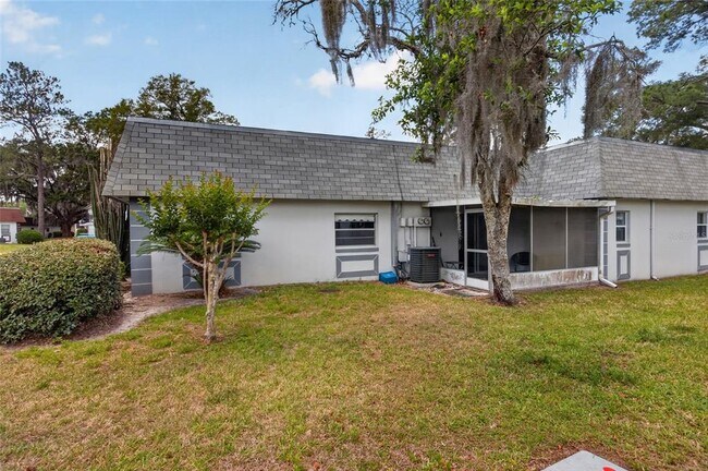 Building Photo - 1567 SE 27th St