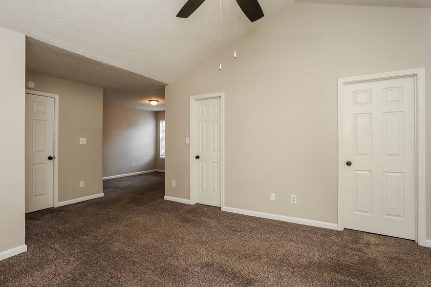Building Photo - 2350 Larpent Ct